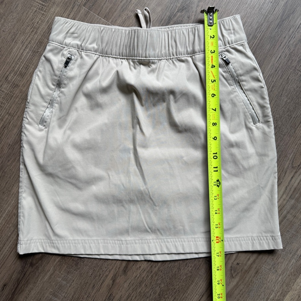 Eddie Bauer Beige Women's Skort - Size 4 - Picture 6 of 9